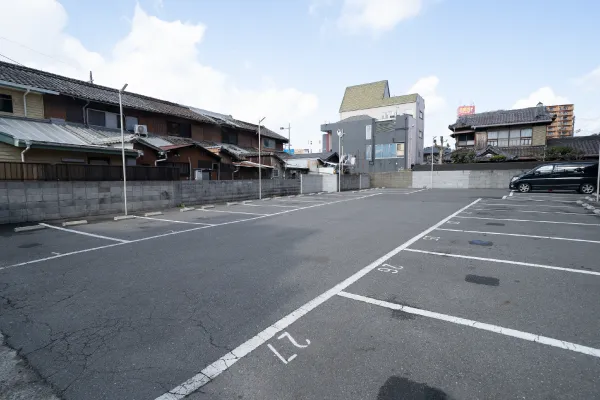 平面駐車場